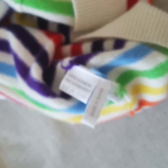 ✨HOST PICK✨ Designer Rainbow Cashmere Sweater - Picture 5 of 5